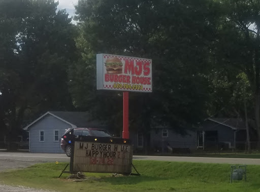 MJ`s Burger House
